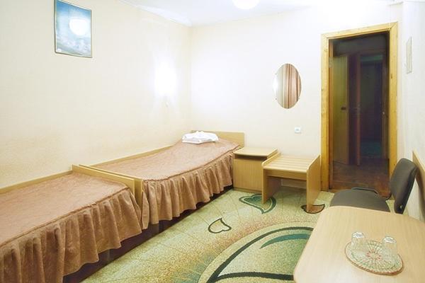 Profssoyuzny Hotel Tjernihiv Rum bild