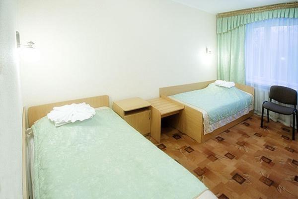 Profssoyuzny Hotel Tjernihiv Rum bild